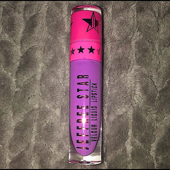 🆕🔥JEFFREE STAR VLL BLOW PONY THE COLOR NAME IS BLOW PONY REALLY PRETTY PURPLE - Picture 5 of 7